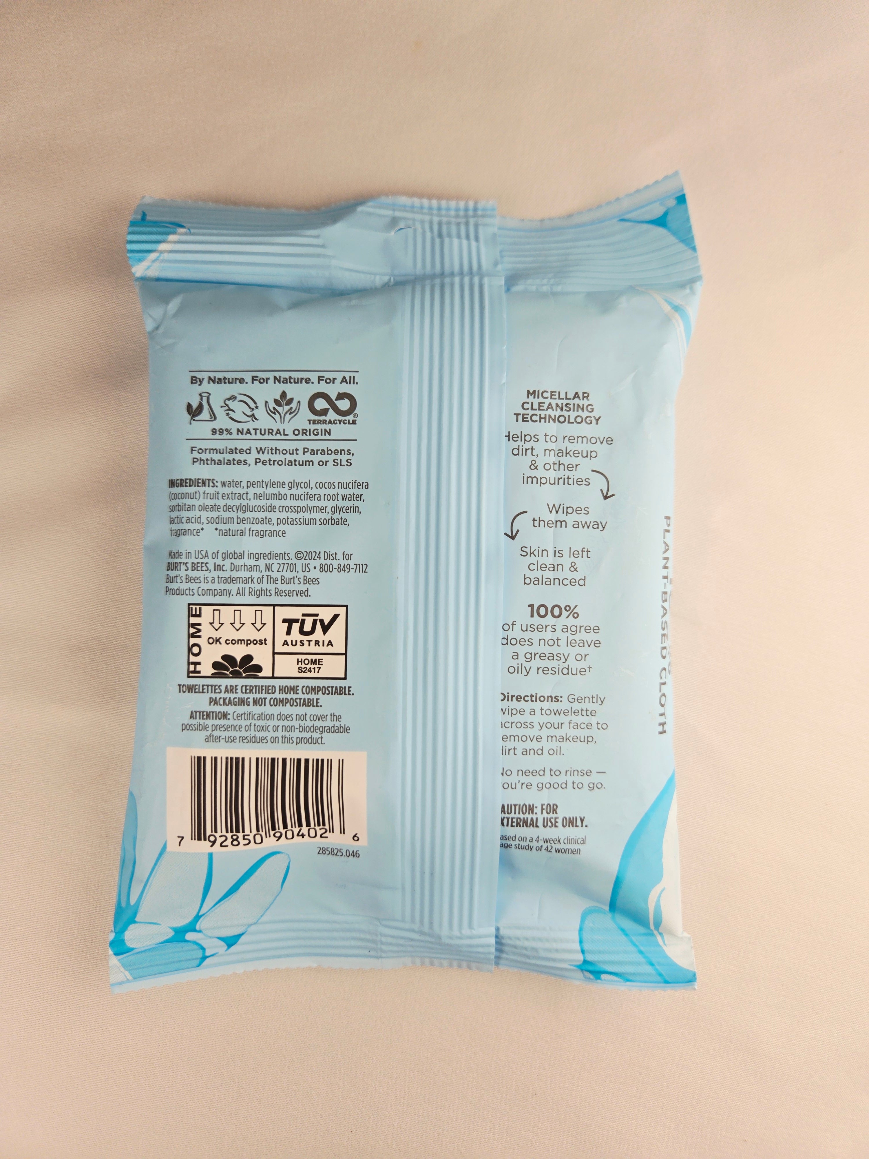 Burt’s Bees Micellar Travel Facial Towelettes