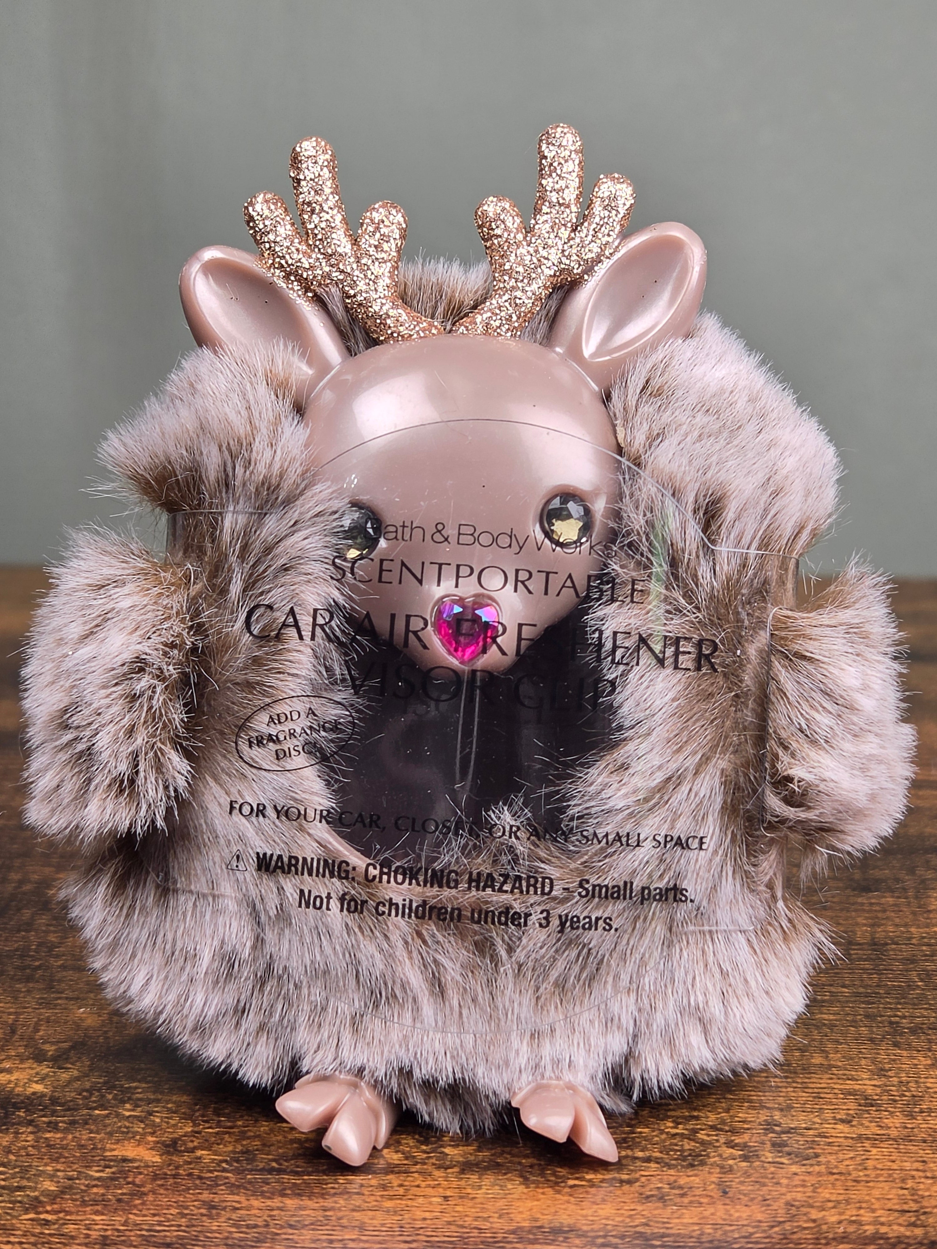Bath & Body Works Fuzzy Reindeer Scentportable Car Fragrance Holder Visor Clip Retired New