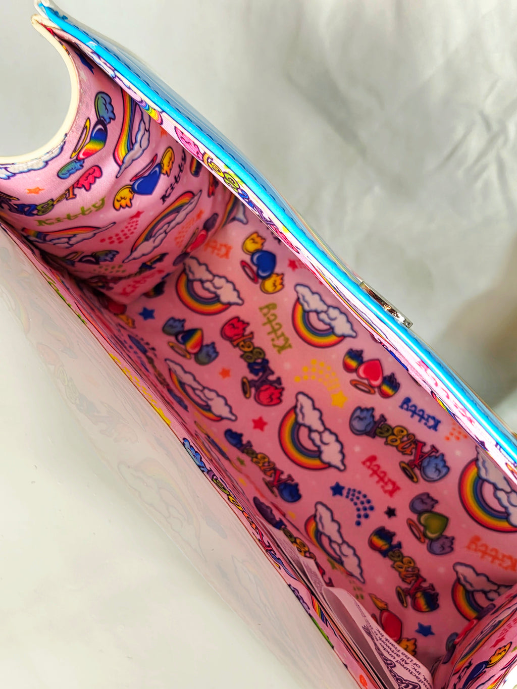 Lisa Frank x Loungefly Angel Kitty Rainbow Crossbody Bag — New with Tags