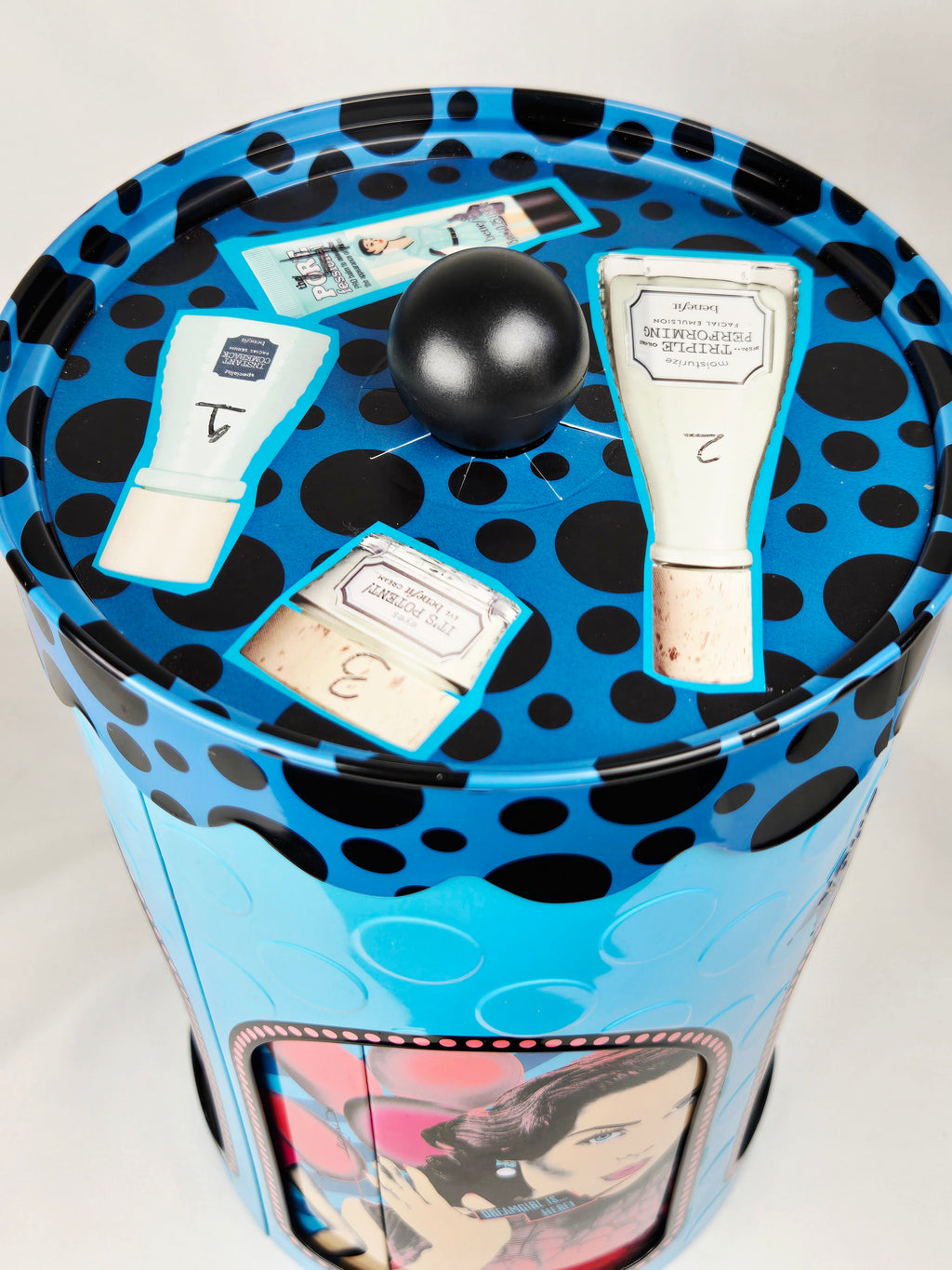 Benefit Cosmetics Vintage Skincare Gift Set — Unused 4 Piece Tin Vanity Collectible