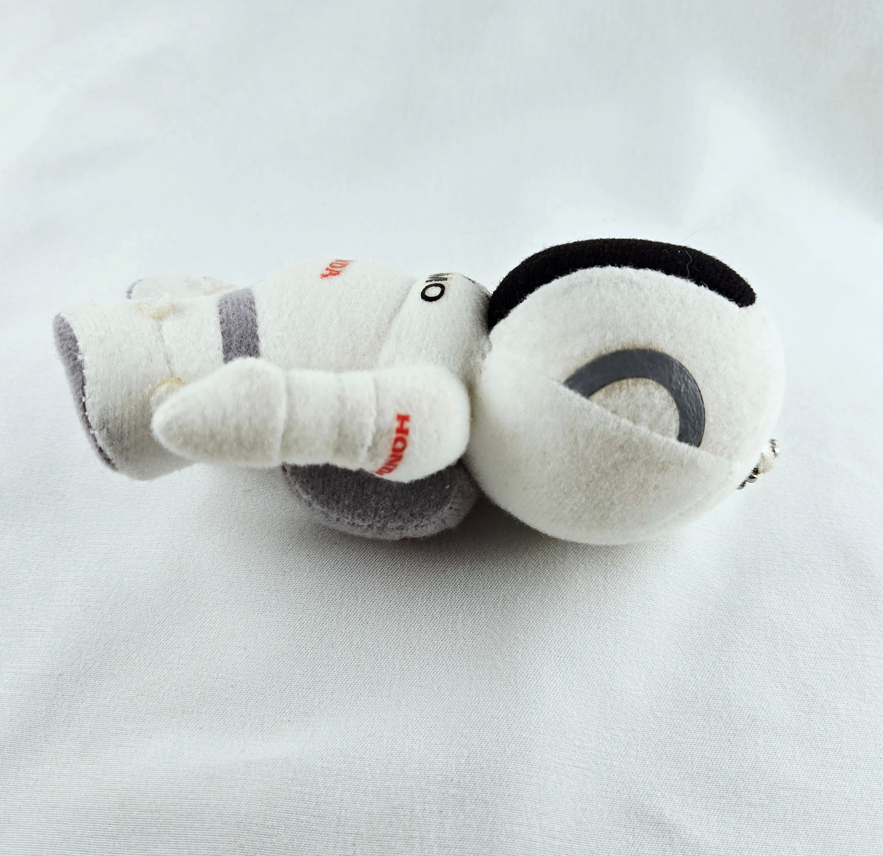 Honda ASIMO Robot Plush Keychain – Collectible Mini Plush | Official Honda