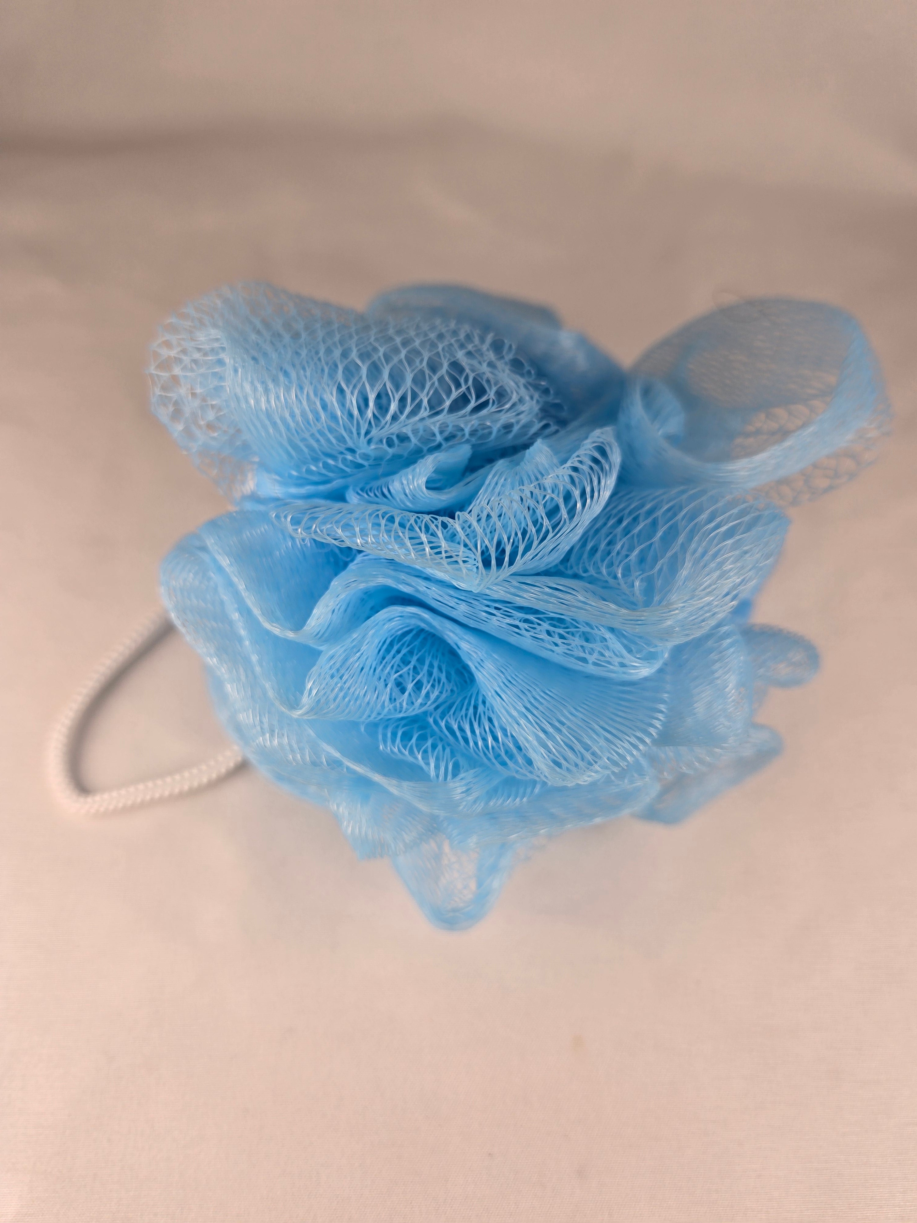 🎁 Present Pile Add-On | $25+ Order                                  Blue Mesh Bath Pouf Shower Sponge – New