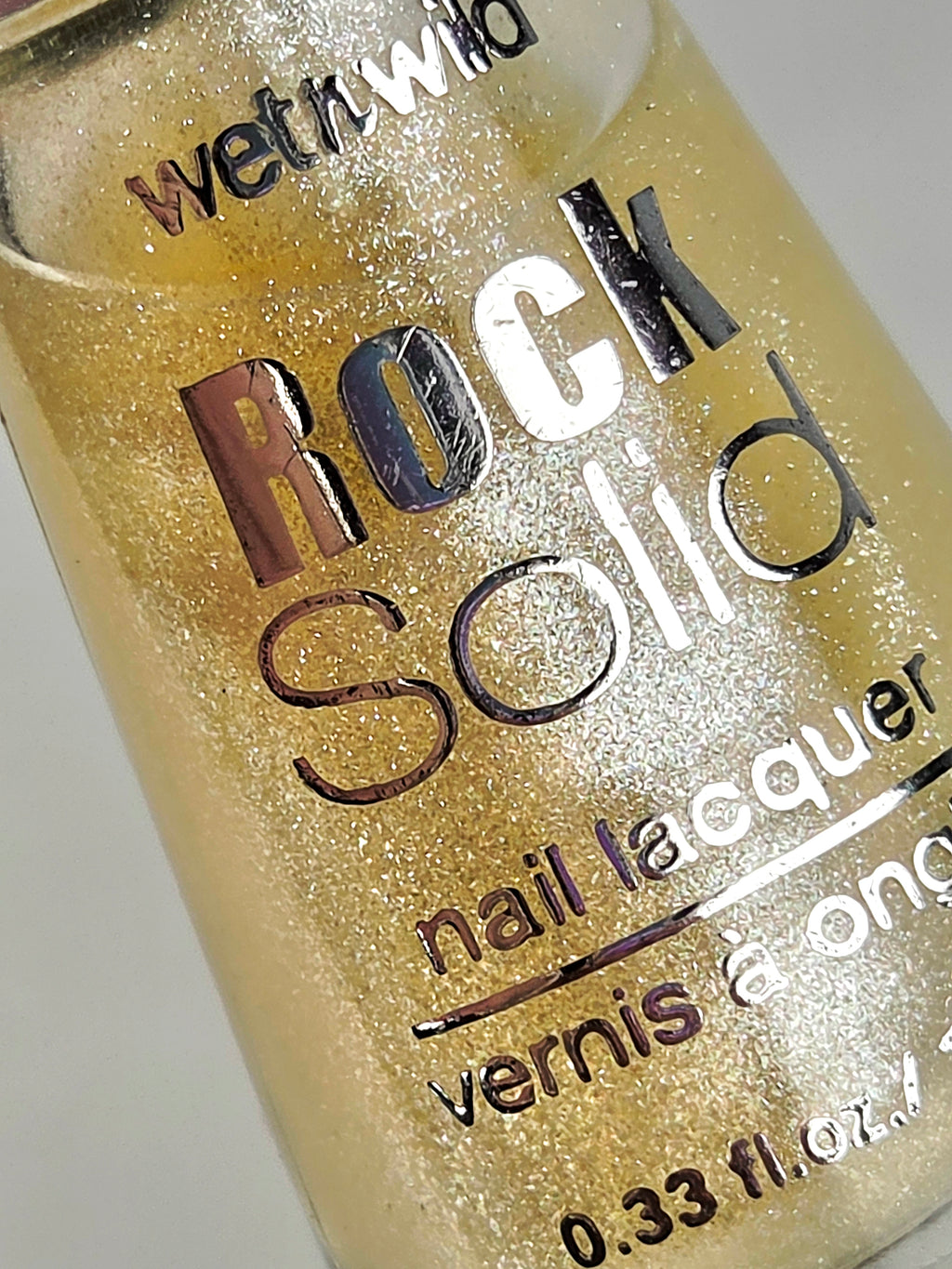Wet n Wild Rock Solid Sparkling Diamonds 224 Vintage Diamond Powder Nail Polish Shimmer Collectible
