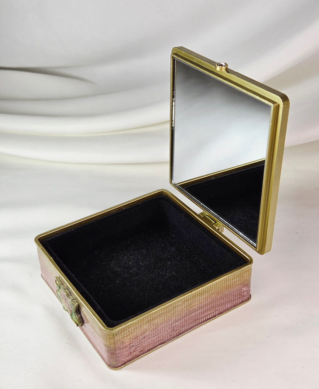Ornate Floral Enamel Mirrored Jewelry Box Raised Rose Rhinestones Gold Tone Jay Strongwater Style 4"