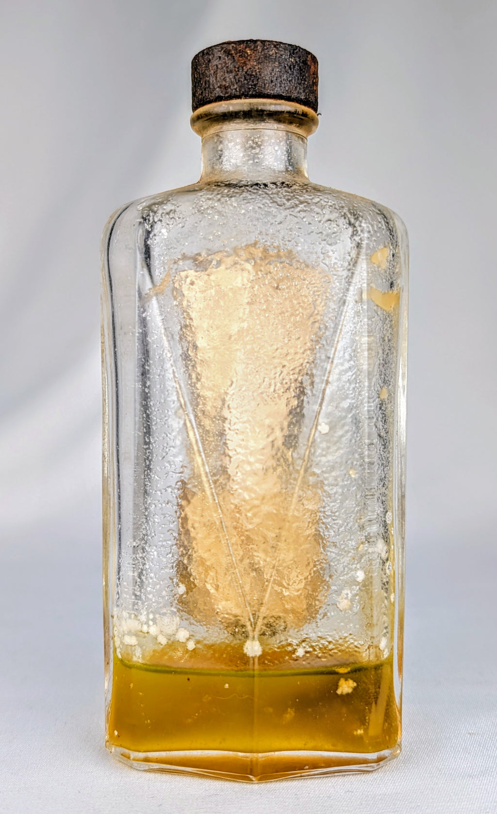 Antique 1920s–1930s Stuart’s Opaline Shampoo Bottle Art Deco Vanity Rare Survivor
