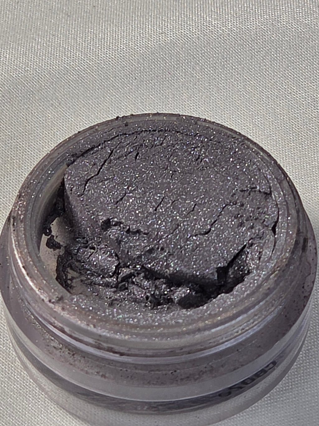 BareMinerals Eyecolor Loose Powder Eyeshadow - Vanity Collectible - “Black Ice” – Cool Tone Satin Grey Pigment (0.02 oz)