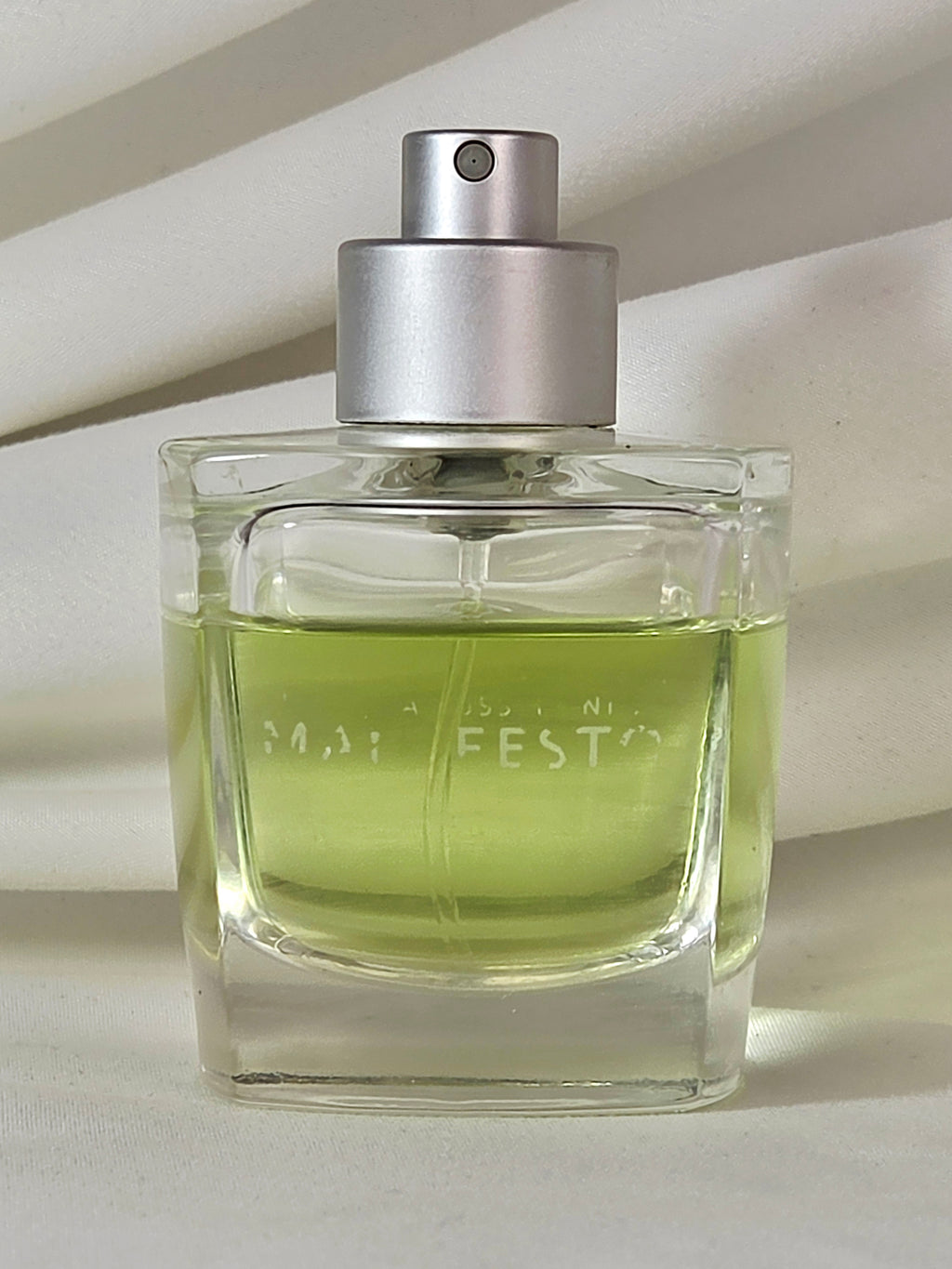 Isabella Rossellini Manifesto Eau de Toilette 1.7 oz 50 mL Discontinued Perfume