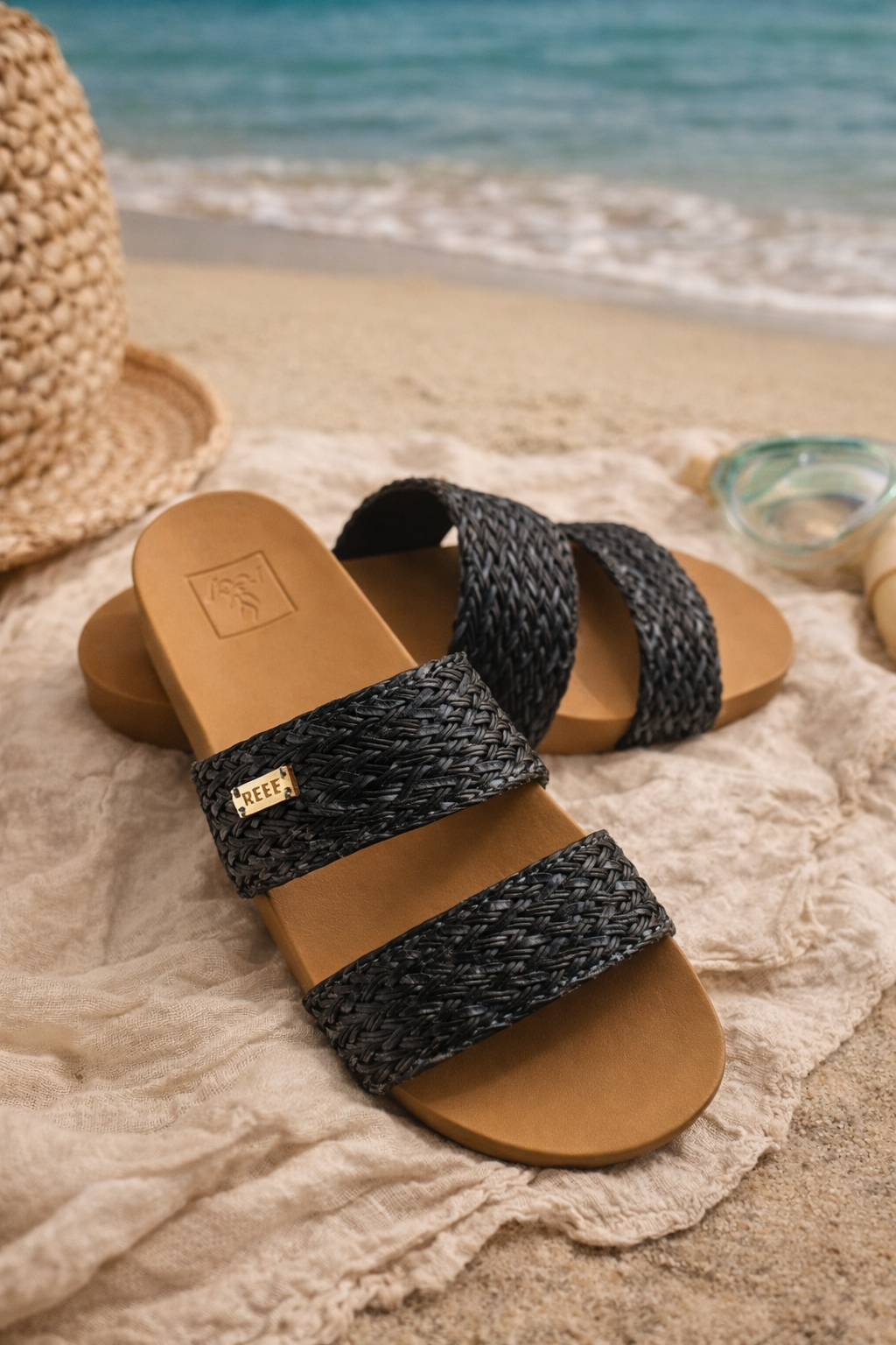 REEF Vista Braided Black Slide Sandals – Comfort Cushion – Women’s Size 6