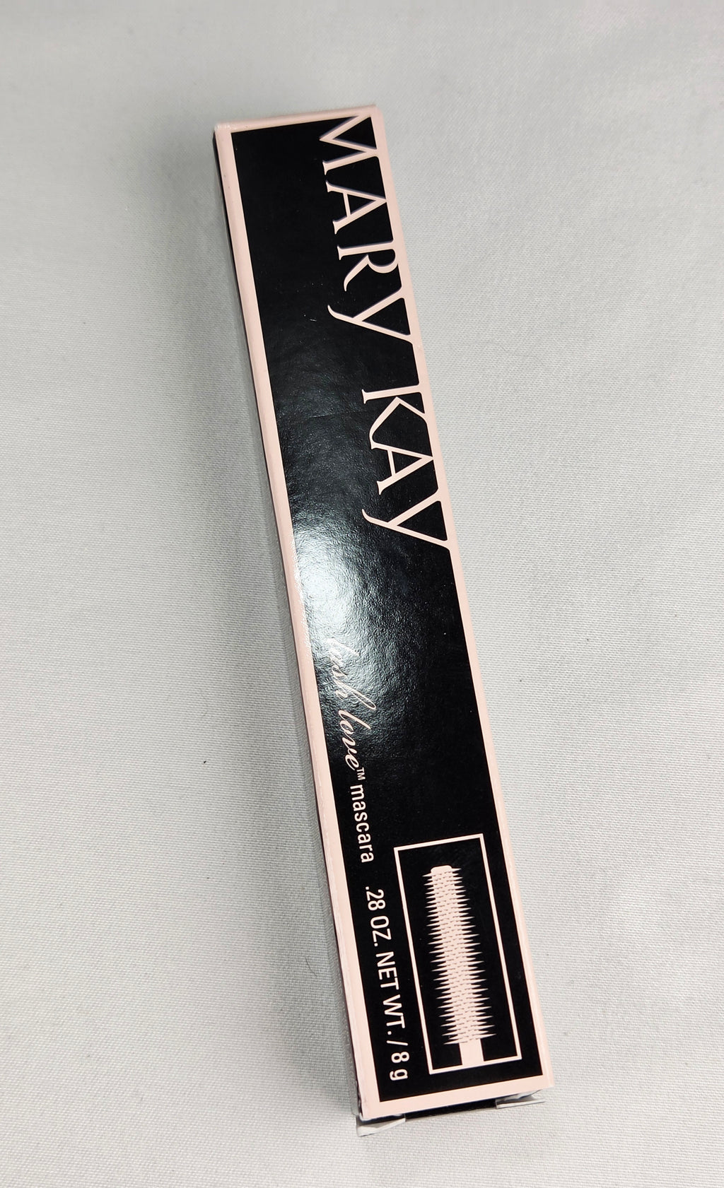 Mary Kay Lash Love Mascara Black | Full Size Lash Defining Volumizing Mascara