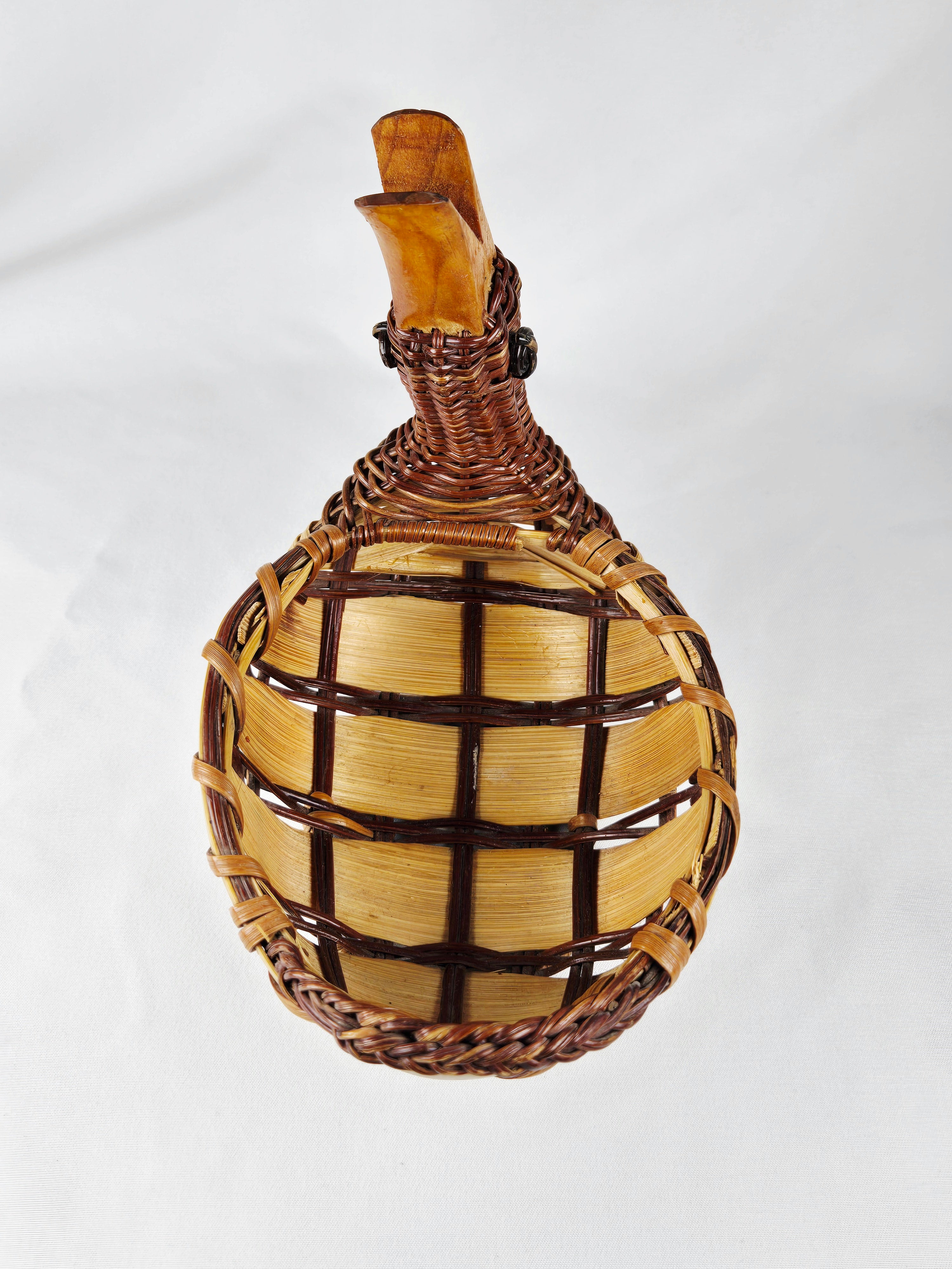Handwoven Vintage Duck Basket | Rustic Folk Art | 6” x 5”